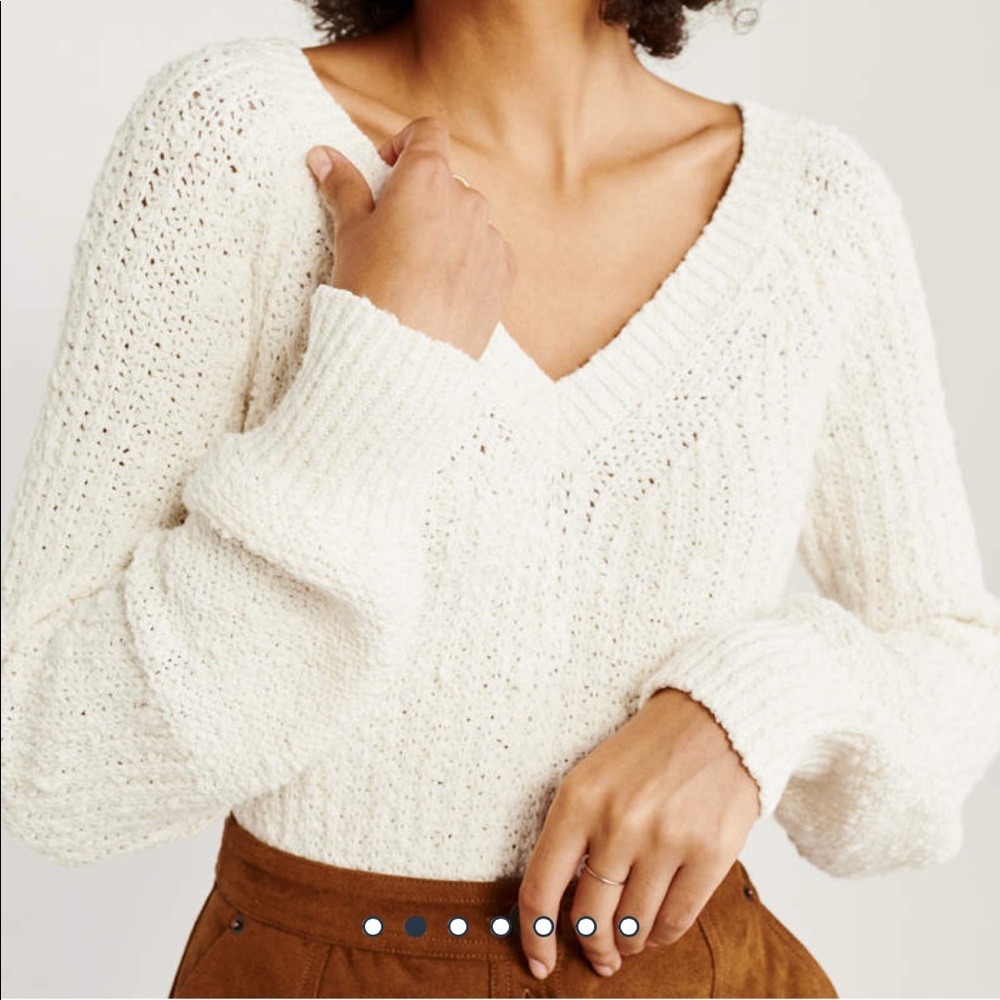 NWT- Abercrombie and Fitch sweater